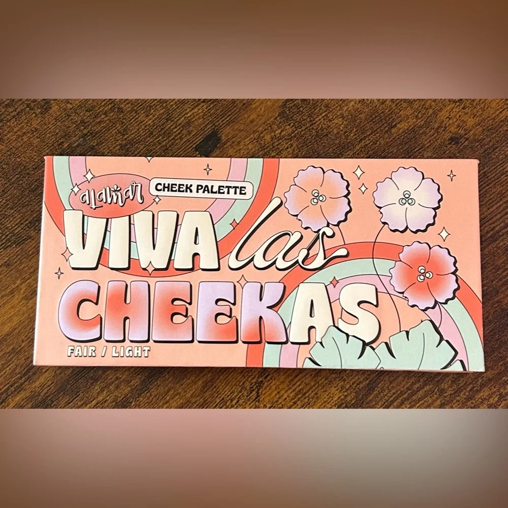 Alamar Viva Las Cheekas Blush Palette - Peach, Pink & Shimmery Champagne
